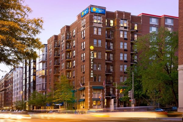 Comfort Inn Downtown DC Convention Center — Property