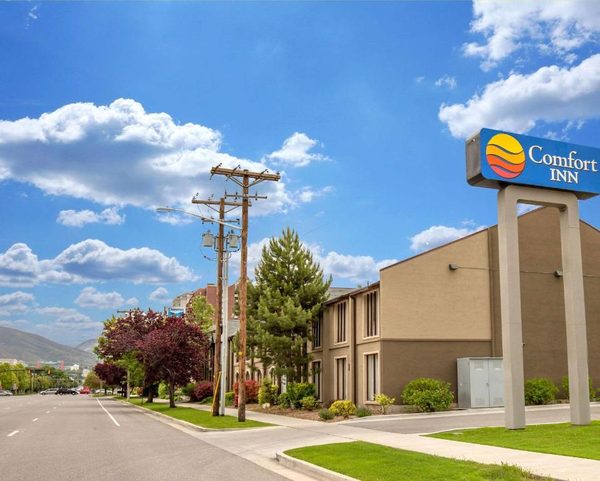 Comfort Inn Downtown — Property
