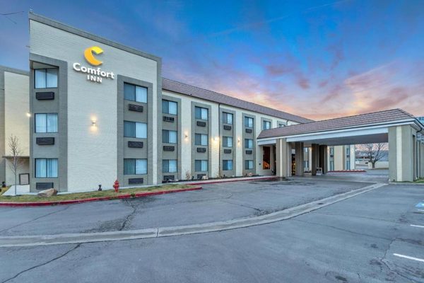 Comfort Inn Downtown — Property
