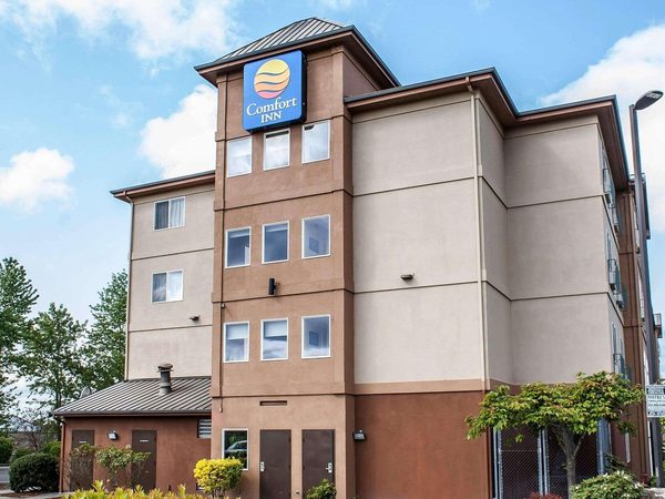 Comfort Inn Federal Way — Property