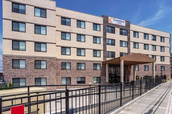 Comfort Inn JFK Airport — Property