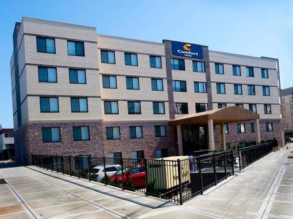 Comfort Inn JFK Airport — Property