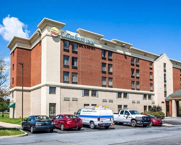 Comfort Inn Lehigh Valley West — Property
