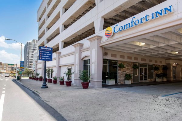 Comfort Inn Memphis Downtown — Property