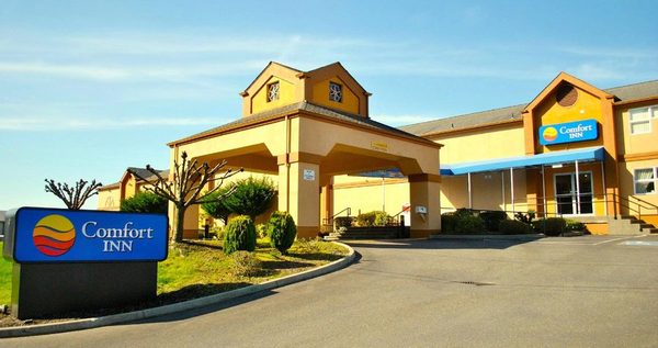 Comfort Inn On the Bay — Property
