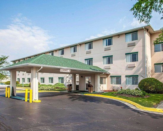 Comfort Inn Rockford — Property
