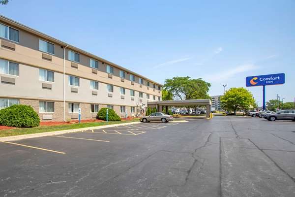 Comfort Inn Rockford — Property