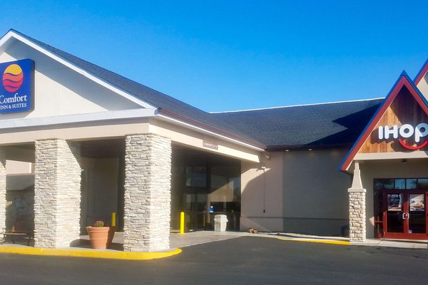 Comfort Inn Suites Aberdeen near APG — Property