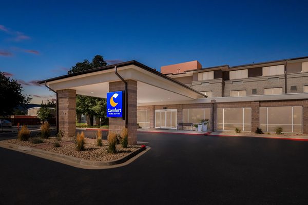 Comfort Inn Suites Boulder — Property