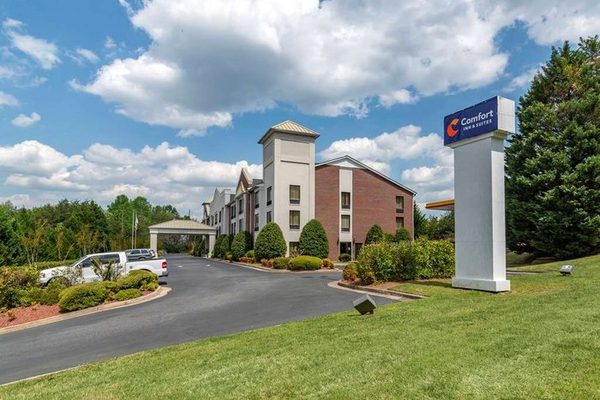 Comfort Inn Suites — Property