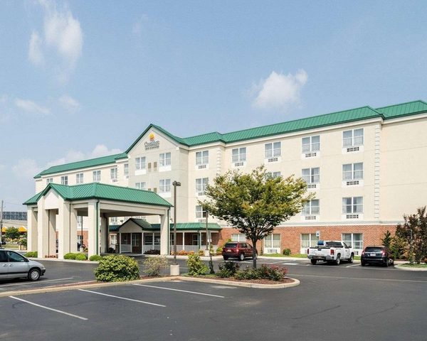 Comfort Inn Suites Dover — Property