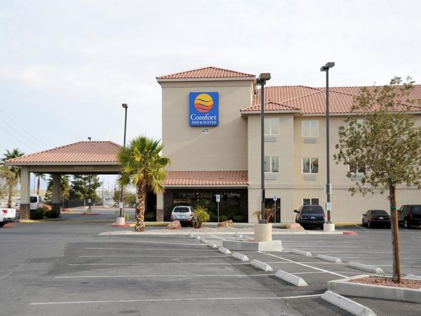 Comfort Inn Suites Las Vegas Nellis Las Vegas Nevada — Property