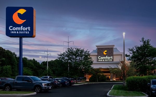 Comfort Inn Suites Newark Wilmington — Property