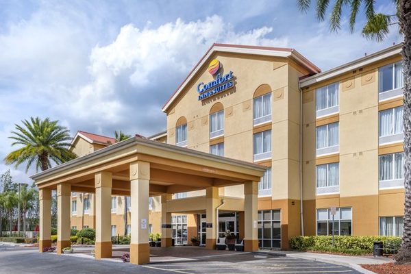 Comfort Inn Suites Orlando North Sanford Florida — Property