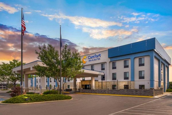 Comfort Inn Suites — Property