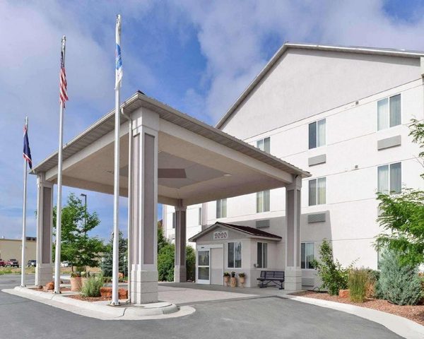 Comfort Inn Suites Riverton — Property