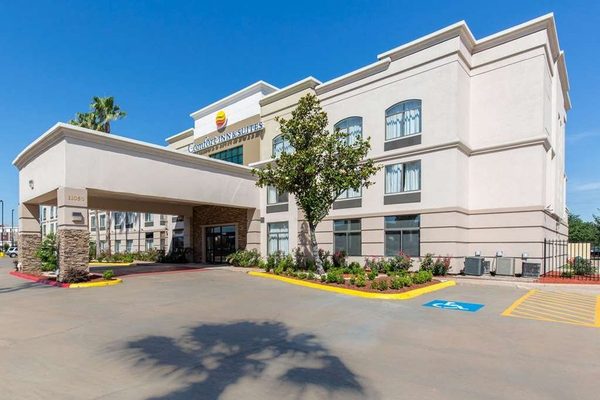 Comfort Inn Suites SW Houston Sugarland — Property