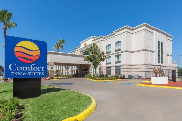 Comfort Inn Suites SW Houston Sugarland — Property