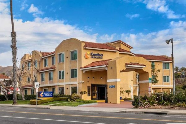 Comfort Inn Suites Ventura Beach Ventura California — Property