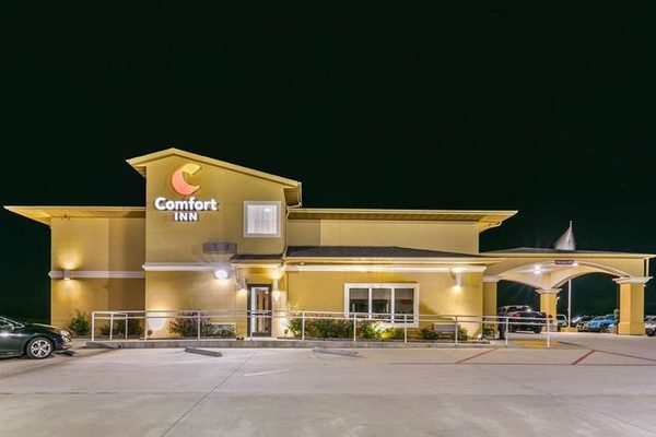 Comfort Inn US 60 63 Willow Springs Missouri — Property