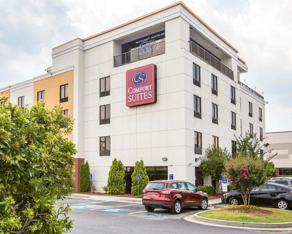 Comfort Suites Atlanta Airport — Property