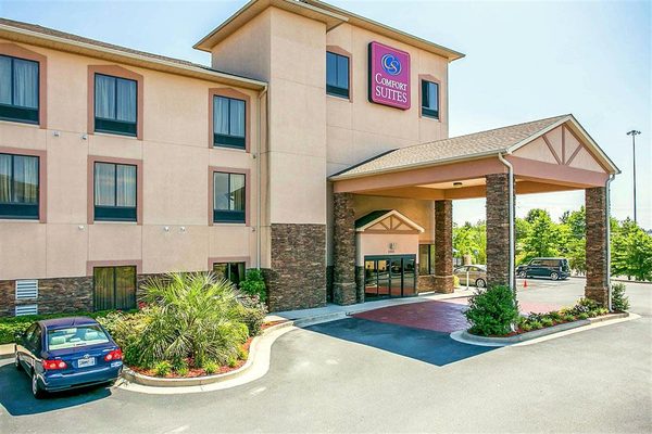 Comfort Suites Augusta Riverwatch Augusta Georgia — Property