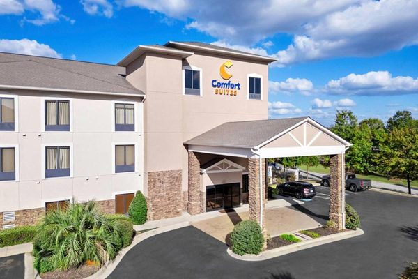 Comfort Suites Augusta Riverwatch Augusta Georgia — Property