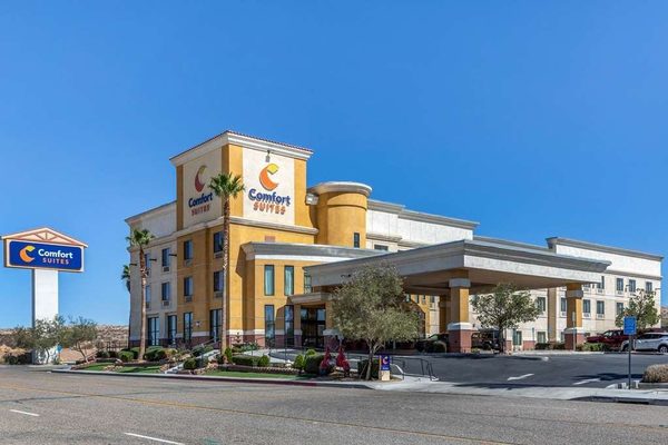 Comfort Suites Barstow Near I 15 — Property