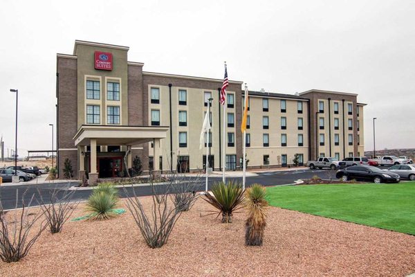 Comfort Suites — Property