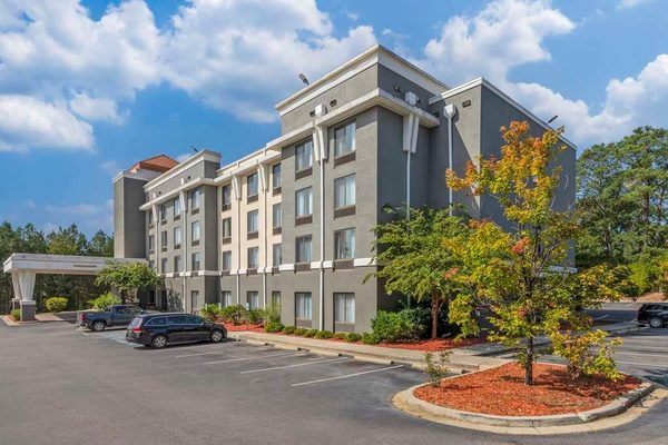 Comfort Suites Columbia Northeast Fort Jackson — Property