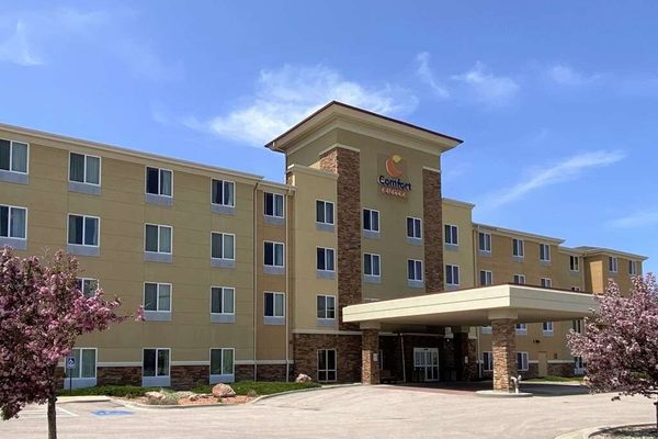Comfort Suites Conference Center Rapid City — Property