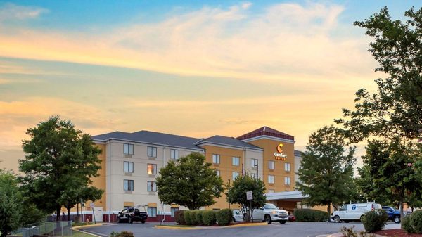 Comfort Suites Fredericksburg North — Property
