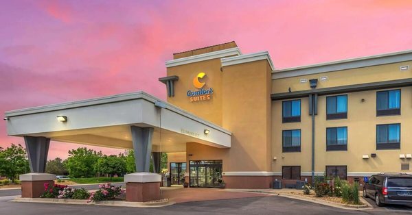 Comfort Suites Longmont — Property
