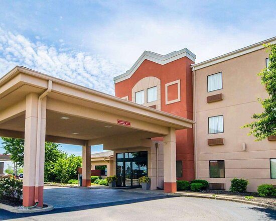 Comfort Suites Louisville East — Property