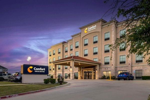 Comfort Suites North Fossil Creek — Property