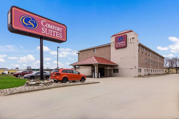 Comfort Suites — Property