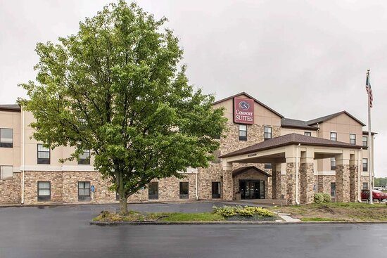 Comfort Suites Vincennes Vincennes Indiana — Property