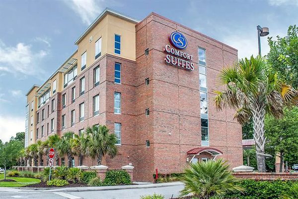 Comfort Suites West of the Ashley — Property
