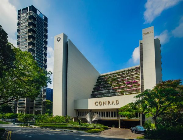 Conrad Singapore Orchard — Property