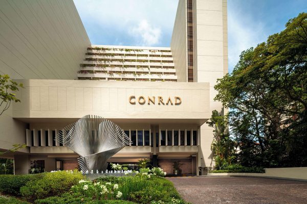 Conrad Singapore Orchard — Property