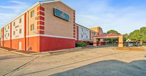 Coratel Plus Suites Wichita West Airport — Property