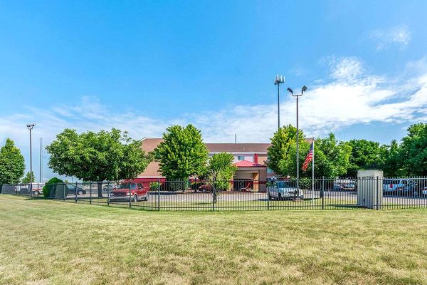 Coratel Plus Suites Wichita West Airport — Property
