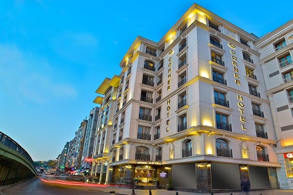 Corner Hot Istanbul — Property