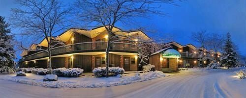 Cortina Inn Rutland Killington — Property