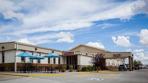 Cottonwood Inn Suites — Property