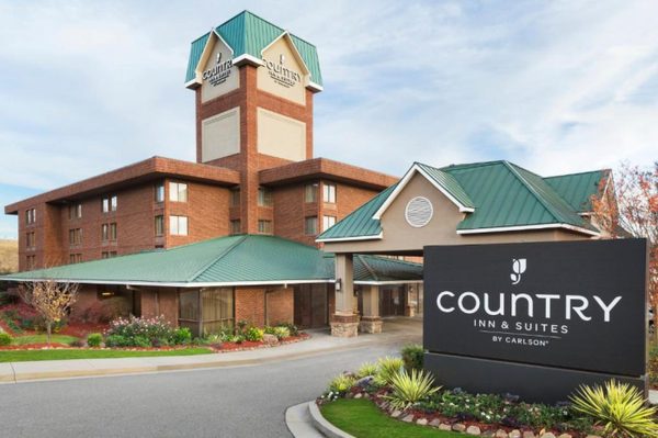 Country Inn Suites by Radisson Atlanta Galleria Ballpark GA — Property