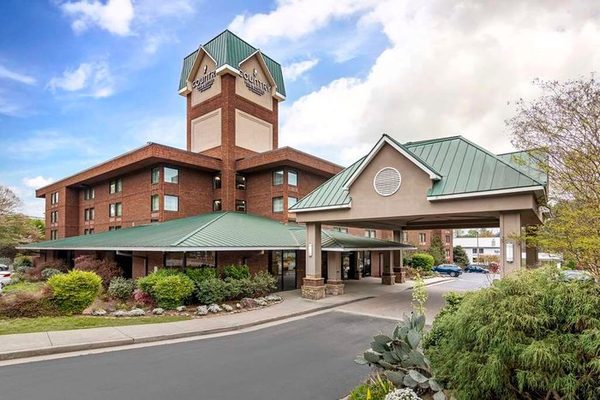 Country Inn Suites by Radisson Atlanta Galleria Ballpark GA — Property