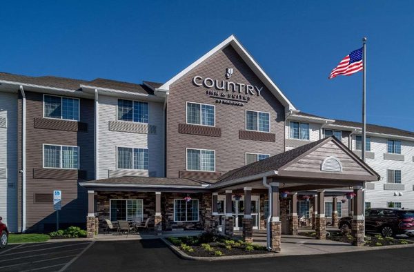 Country Inn Suites by Radisson Charleston South WV — Property
