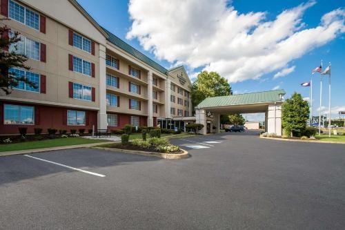 Country Inn Suites by Radisson Fredericksburg South I 95 VA — Property