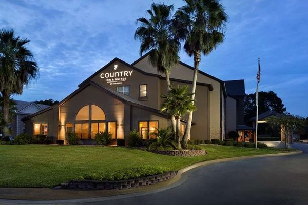 Country Inn Suites by Radisson Kingsland GA — Property